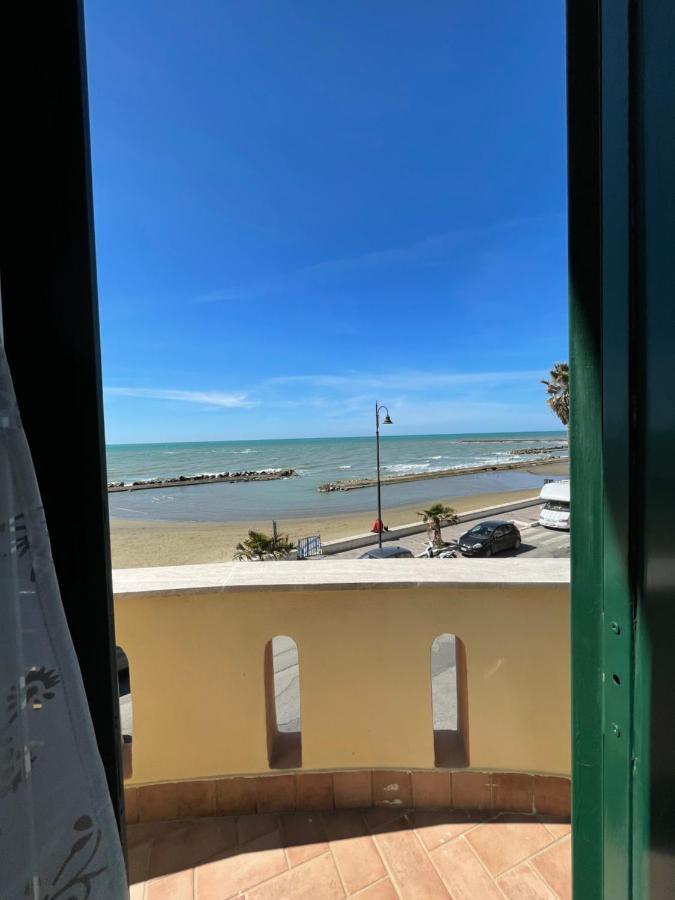 Mirage Rooms Άντζιο Εξωτερικό φωτογραφία